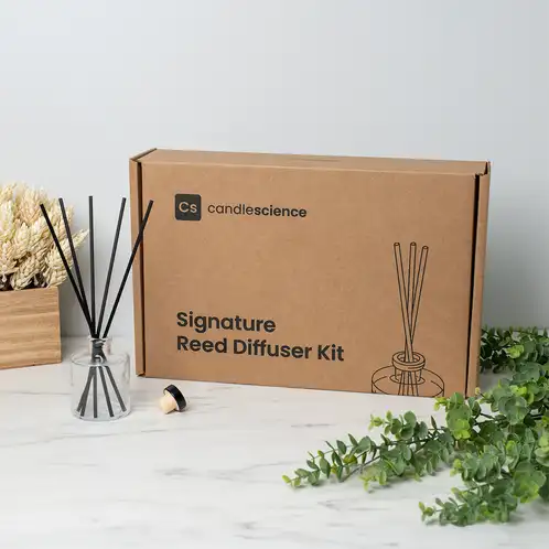 signature_reed_diffuser_kit_box_lifestyle